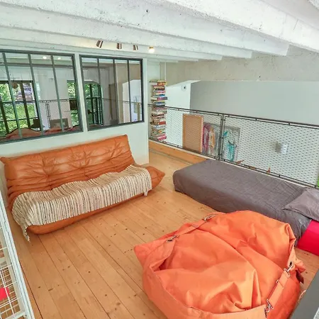 Magnifique Loft De 180m2 Avec Jacuzzi Et Fitness *